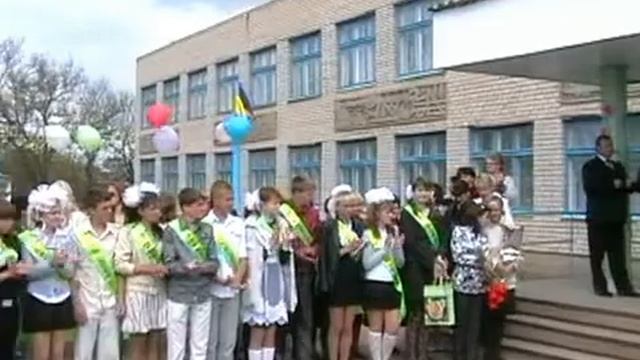 День урожая в Новотроицке (фрагменты)_001.mpg смотреть онлайн