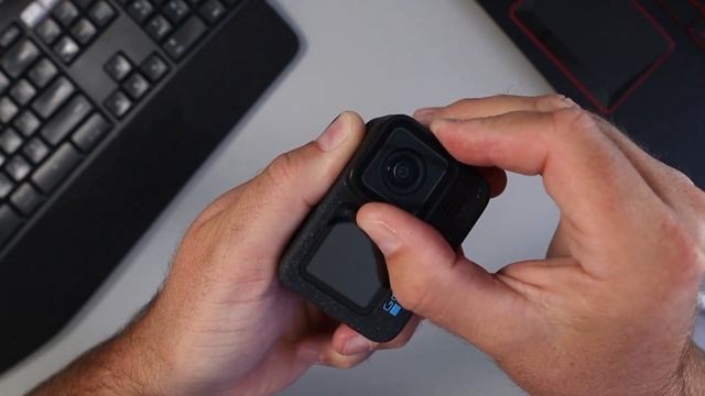 GoPro Hero 12 Black - Lens Removal & Replacement смотреть онлайн