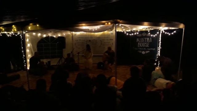 ханг и гитара. уютный Mantra House смотреть онлайн