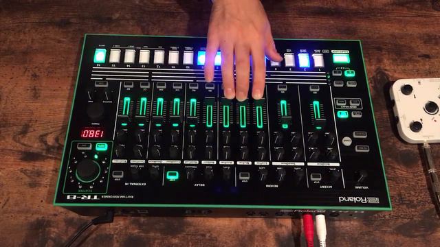 #909day Roland TR-8 solo play! смотреть онлайн