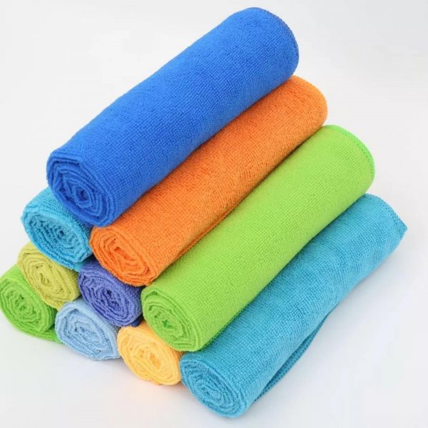Lint free microfiber cleaning cloths!