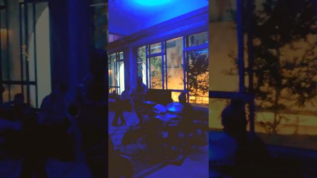 Саксофон + ударные в "ЭМА" (Москва, РФ) / Saxophone + drum set at "EMA" space (Moscow, Russia) смотреть онлайн