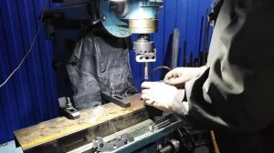 Новый скилл. Расточка отверстий на фрезерном.