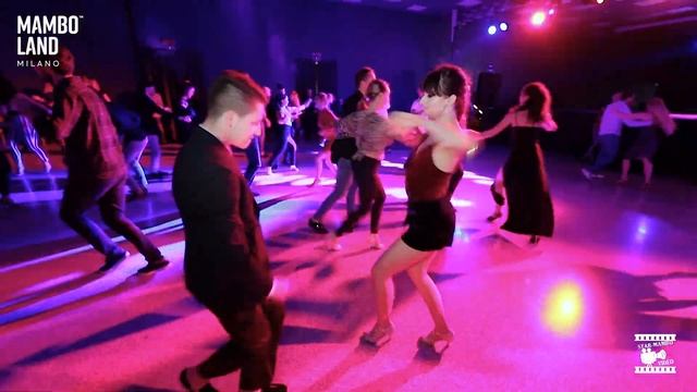 Daniele Battipane & salsera - social dancing @ MAMBOLAND MILANO смотреть онлайн