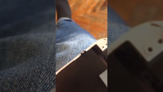 #iphone 6 Как отличить оригинальный дисплей #iPhone 6 от китайского. смотреть онлайн