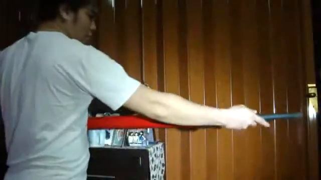 Sword Spinning Tutorial : How to spin a sword for katana sheathing techniques смотреть онлайн