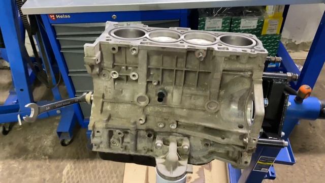 Хендай ix35 G4KD. Проехал 200 тысяч и застучал!полный ремонт двс установка форсунок. смотреть онлайн