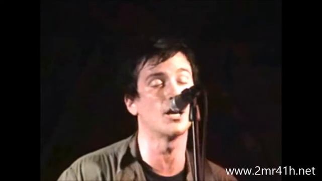 Butch Walker Live "Suburbia" (5/10/2003 in NY) смотреть онлайн