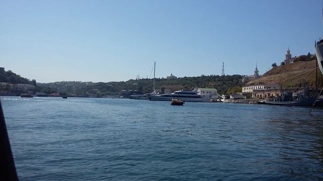 Южная  бухта Севастополя, интересный обзор в фотографиях