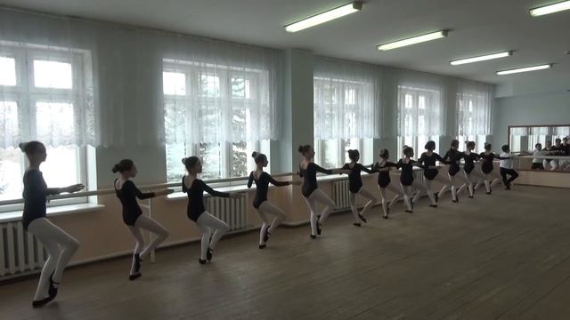 Экзерсис классического танца смотреть онлайн