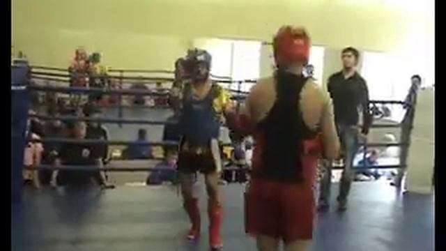 Чемпионат Москвы по тайскому боксу 2009.С/К "Комбат" смотреть онлайн