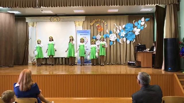 Песня "Крапива-лебеда" смотреть онлайн