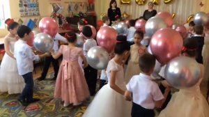 Вход на выпускной в детском саду