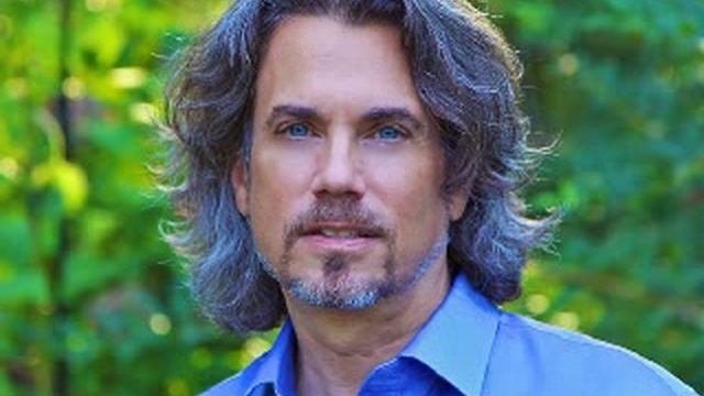 Dave's Gone By Interview (9/9/07) -- ROBBY BENSON смотреть онлайн
