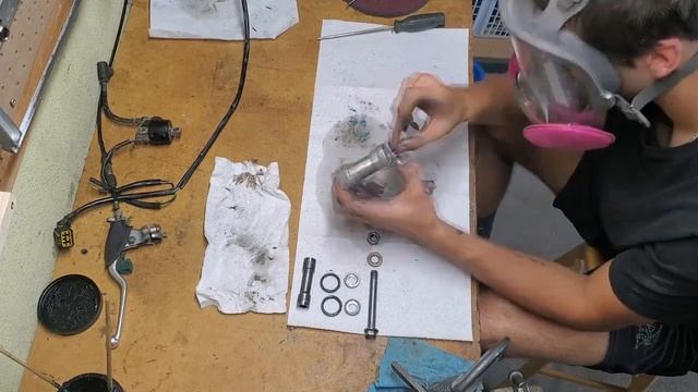 2001 Honda CR250R Build : Part 2 - Cleaning, Brushing, And Engine Disassembly/Cleaning
