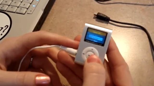 Shuttle mp3 player FM tuner смотреть онлайн