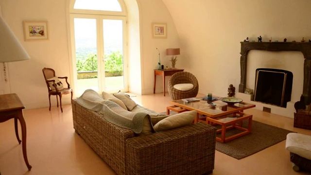 La Lit'Hote - Mirefleures - France смотреть онлайн