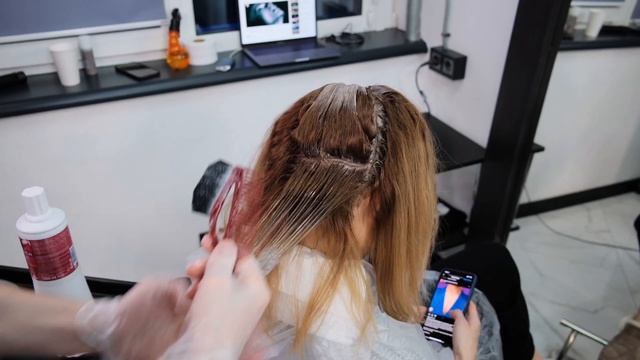 ОКРАШИВАНИЕ ВОЛОС / СИНХРОНИЗАЦИЯ ЦВЕТА смотреть онлайн