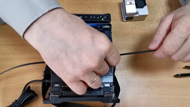 Оконцовка навивного кабеля ОБП-2Д-С приваркой пигтейла