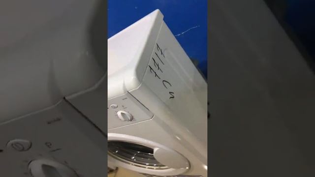 Стиральная машина Indesit WIUN81 смотреть онлайн