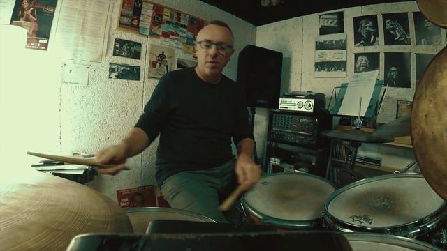 Concept Trio смотреть онлайн