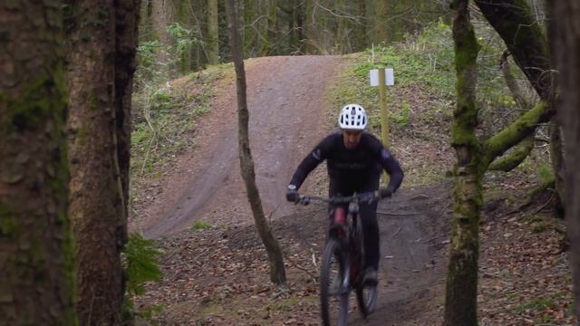 How To Ride Your MTB Faster | Maintaining and Making Speed! смотреть онлайн