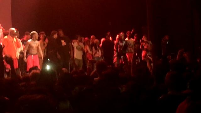 XXXTentacion - Look At Me! (Live in LA, 6/6/17) смотреть онлайн