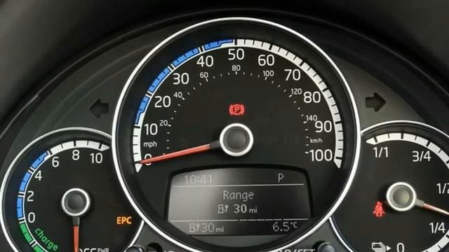 2017 Volkswagen e-Up - Volkswagen (VW) e-Up Review Interior смотреть онлайн