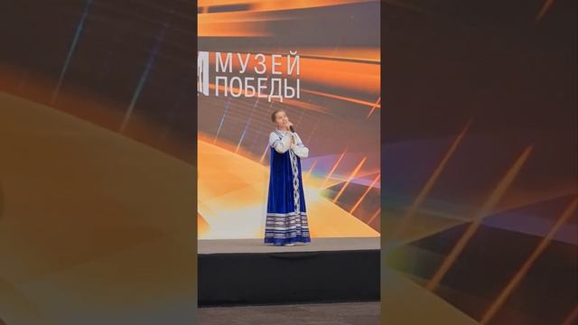 Мильчикова Анастасия - Гармонь моя, гармоночики. смотреть онлайн
