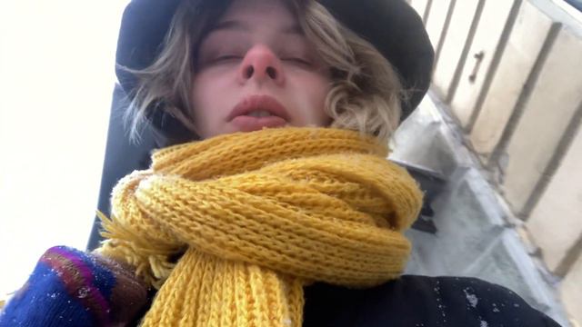 Я призываю любить мир! Восхищение любовью и тем, что она даёт. Хочу делиться с вами теплом зимой:) смотреть онлайн