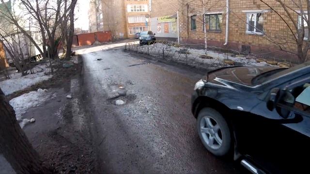 ул. 60лет Октября. Четная сторона. Красноярск. За фасадами...25.