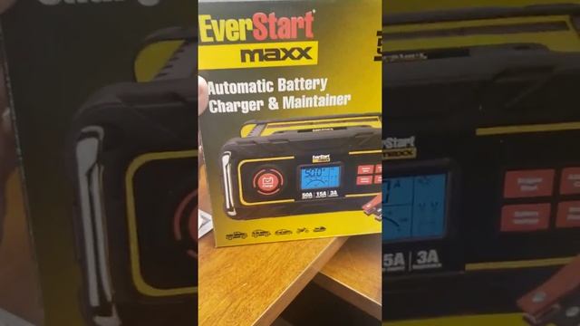 EverStart Maxx Automatic Battery Charger & Maintainer Review!  I LOVE IT! Highly Recommended ??