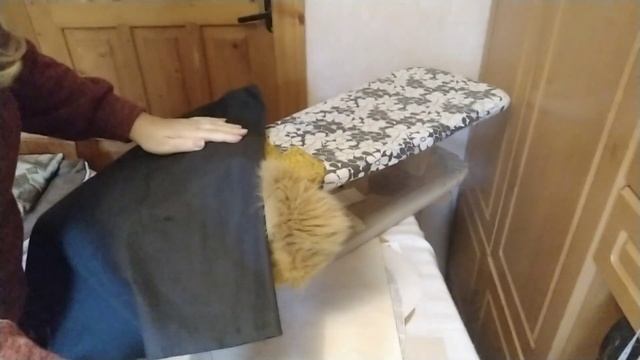 Как погладить зинее пальто? смотреть онлайн