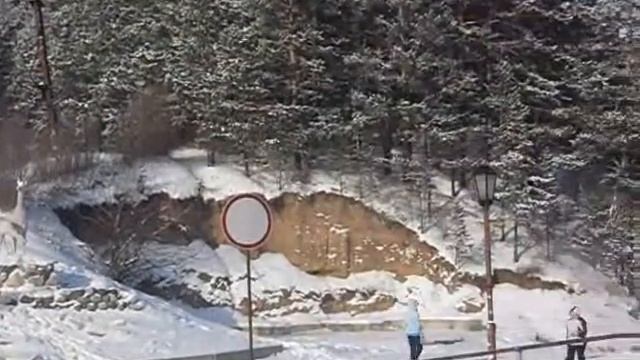 ВАЛЬС О ВЕСНЕ смотреть онлайн