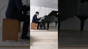 Э. Нейперт «Этюд» в исп. Сайдильдина Султана