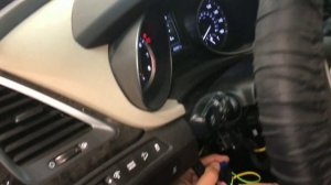 Как заводят Hyundai без ключа?