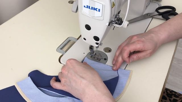 Два способа красиво обработать горловину на платье, блузке, тунике. #шьюдома #малихекатерина смотреть онлайн