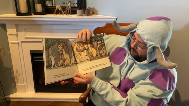 "Where The Wild Things Are" by Maurice Sendak--read by John Hargis смотреть онлайн