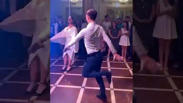 Кавказский танец ? смотреть онлайн