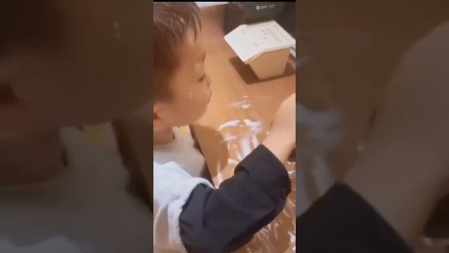 Это детишки, что поделать) смотреть онлайн