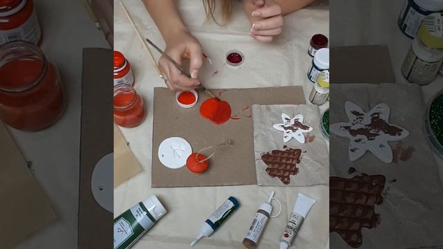 Новогодние Игрушки из самозатвердевающей глины смотреть онлайн