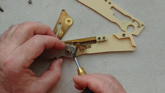 Новый ножевой замок. Разработка и устройство.