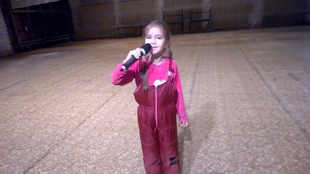 Аликова Анна (6 лет)-Маков цвет.Вокальная школа-студия "Голос*Ок" смотреть онлайн