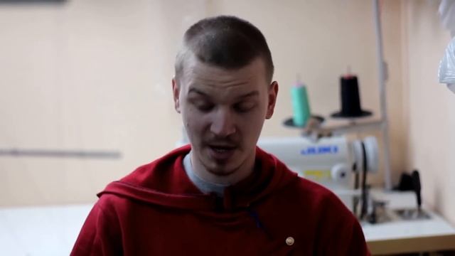 Размышления на фоне костюма смотреть онлайн