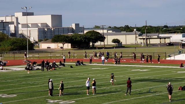 Darren Battle 200m Magnolia high school 19 April 18 Area meet. смотреть онлайн