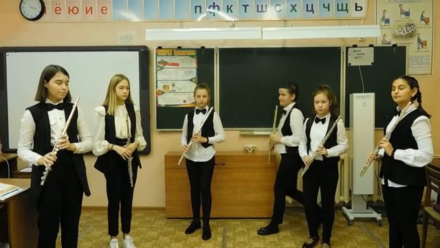 Ф.Госсек "Тамбурин", И.С.Бах "Когда со мною ты". Ансамбль флейт. Рук. Екатерина Кузнецова смотреть онлайн