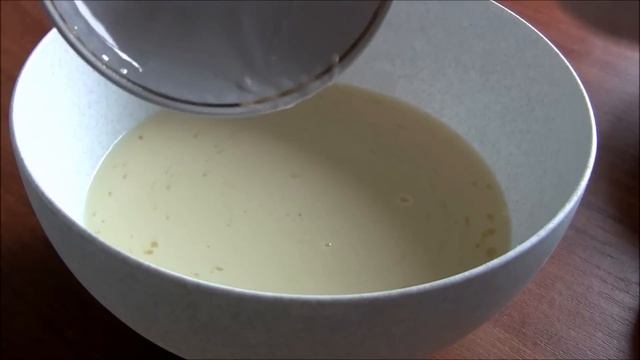 Дрожжевое тесто на кислом молоке для пирогов,пирожков,булочек Yeast dough on sour milk смотреть онлайн