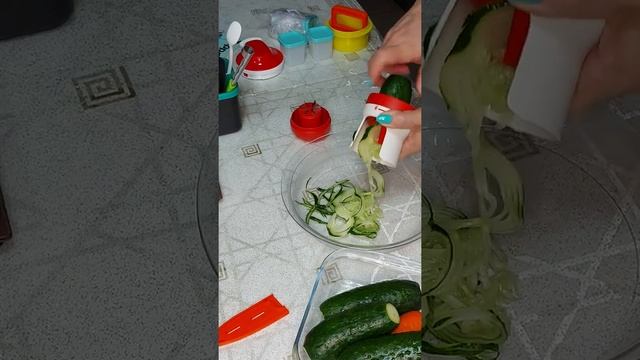 Тёрка Спиралайзер смотреть онлайн