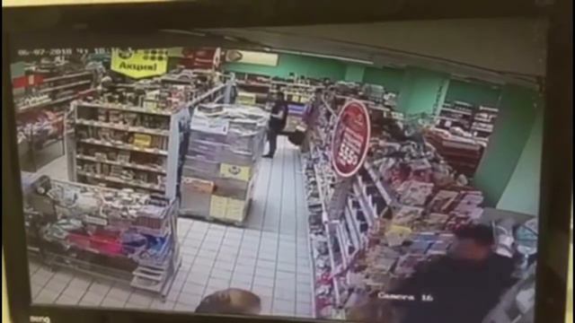 В Коврове очередная кража в Пятерочке смотреть онлайн