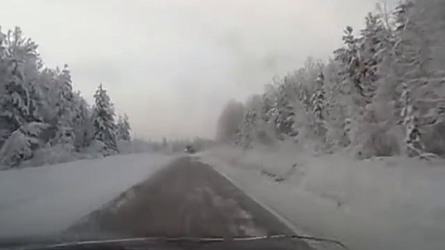 Печора - Кожва. Возвращение. Солнце какое на переправе!!! смотреть онлайн